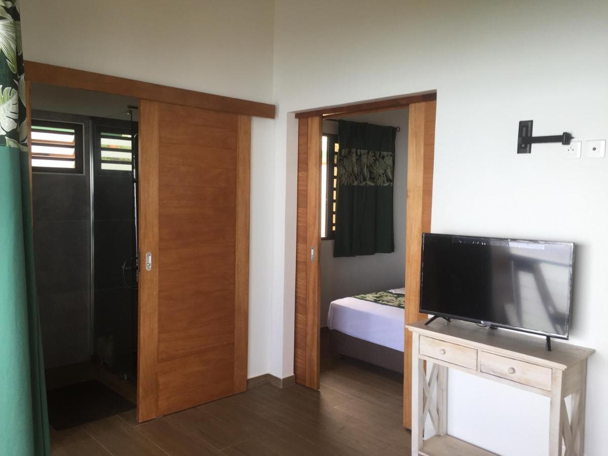 Fare Anuanua Bed & Breakfast Haapiti Exterior foto